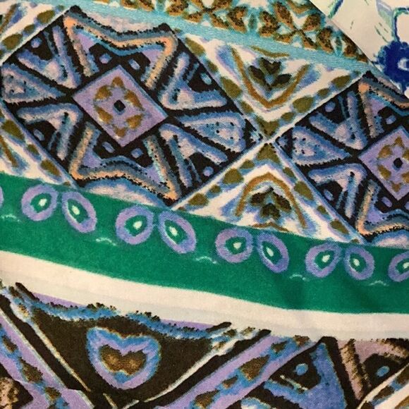 Susan Graver Printed Charmeuse Scarf Top small - Picture 12 of 13